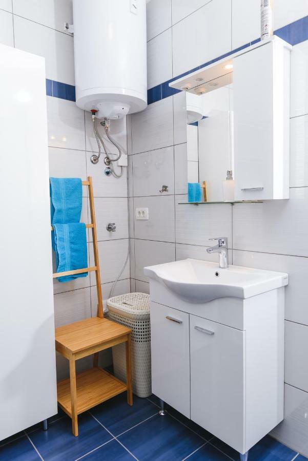 Apartment Martin ไพราน ภายนอก รูปภาพ